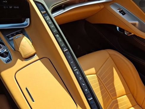 Used 2023 Chevrolet Corvette Z06 RWD image 14