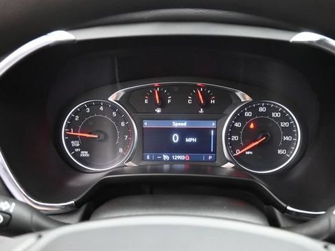 Used 2025 Chevrolet Blazer LT FWD image 19