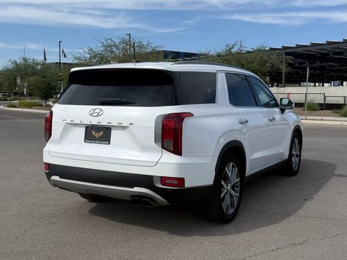 Used 2020 Hyundai Palisade SEL w/ Premium Package FWD image 4