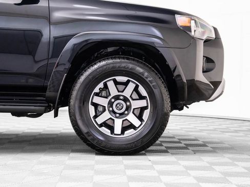 Used 2024 Toyota 4Runner TRD Off-Road Premium image 29