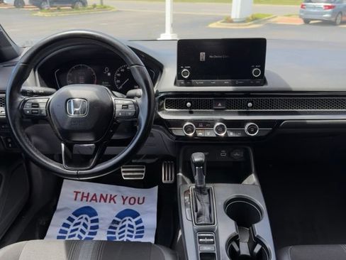 Used 2023 Honda Civic Sport image 14