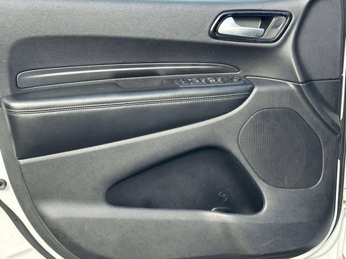 Used 2021 Dodge Durango SXT image 18