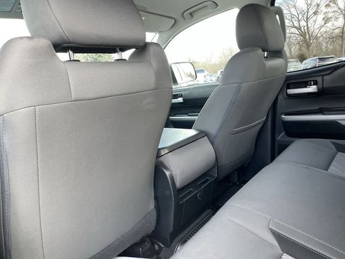 Used 2016 Toyota Tundra SR5 image 19