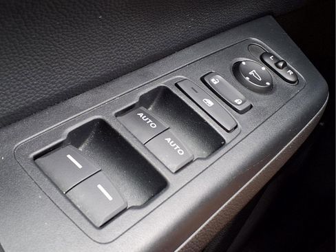 Certified 2025 Honda CR-V EX image 26