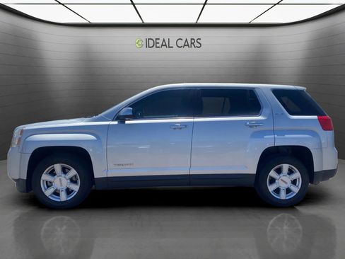 Used 2013 GMC Terrain SLE w/ LPO, Chrome Package FWD image 8