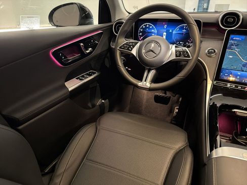 Certified 2026 Mercedes-Benz GLC 350e 4MATIC image 27