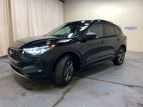 Used 2024 Ford Escape ST-Line w/ Tech Pack #1 AWD/4WD image 43