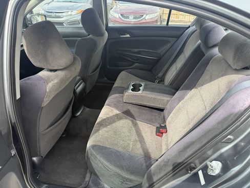 Used 2010 Honda Accord LX image 11
