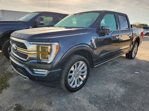 Used 2021 Ford F150 Limited image 3