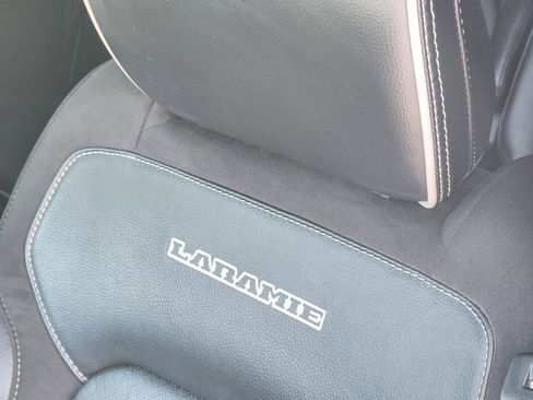 Used 2021 RAM 1500 Laramie w/ Sport Appearance Package image 15