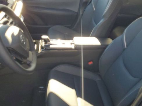 New 2026 Toyota Prius Limited image 11