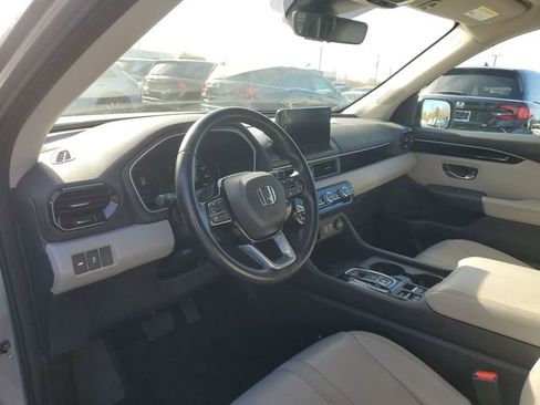 Used 2023 Honda Pilot EX-L image 18