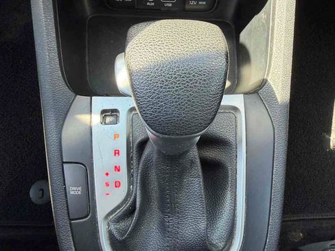 Used 2020 Kia Forte LXS image 12