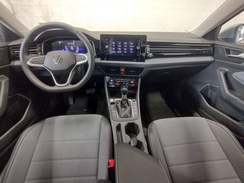 New 2026 Volkswagen Jetta SE FWD image 34