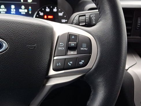 Certified 2023 Ford Explorer XLT image 21