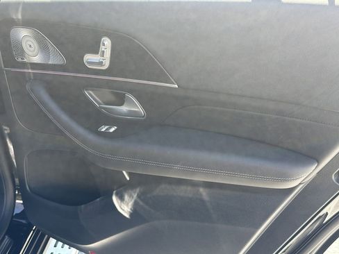 Certified 2025 Mercedes-Benz GLS 450 4MATIC image 19