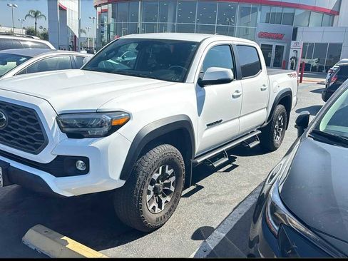 Used 2023 Toyota Tacoma TRD Off-Road w/ Black Out Package (TMS) image 1