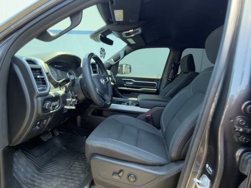 Used 2025 RAM 1500 Big Horn AWD/4WD image 7