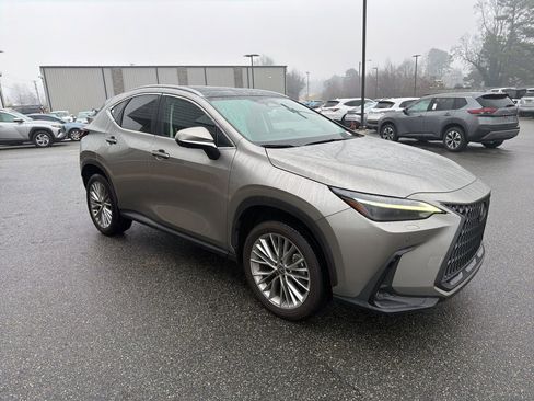 Used 2024 Lexus NX 350 350 Luxury image 9