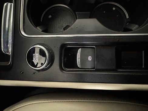 New 2026 Lincoln Corsair Premiere image 36