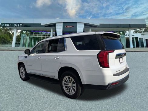 Used 2024 GMC Yukon SLT RWD image 6