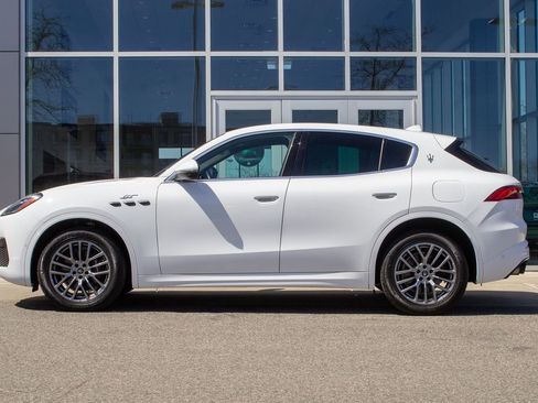 Used 2023 Maserati Grecale GT AWD/4WD image 7