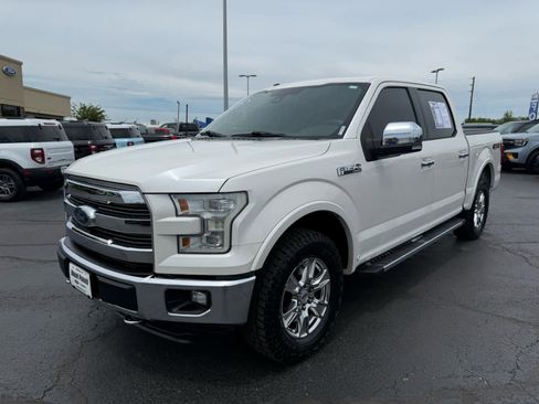 Used 2015 Ford F150 Lariat w/ Equipment Group 502A Luxury AWD/4WD image 25