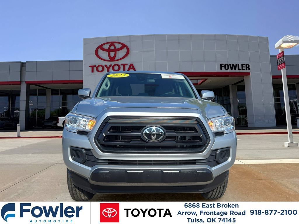 Certified 2023 Toyota Tacoma SR AWD/4WD image 9