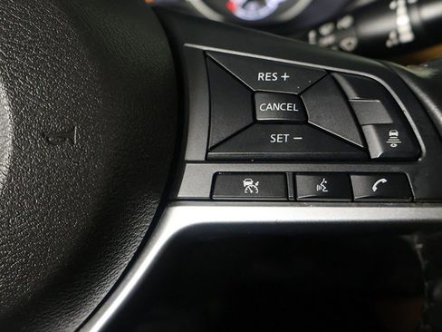 Used 2021 Nissan Sentra SV w/ SV Premium Package image 38