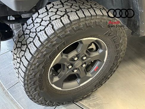 Used 2023 Jeep Gladiator Rubicon w/ Trailer Tow Package image 5