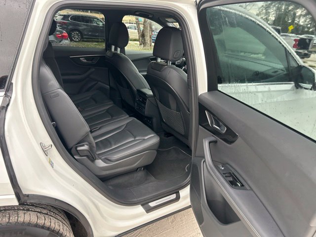 Used 2025 Audi Q7 3.0T Premium Plus AWD/4WD image 9