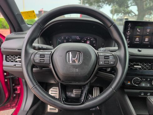 Used 2024 Honda Accord Sport image 25
