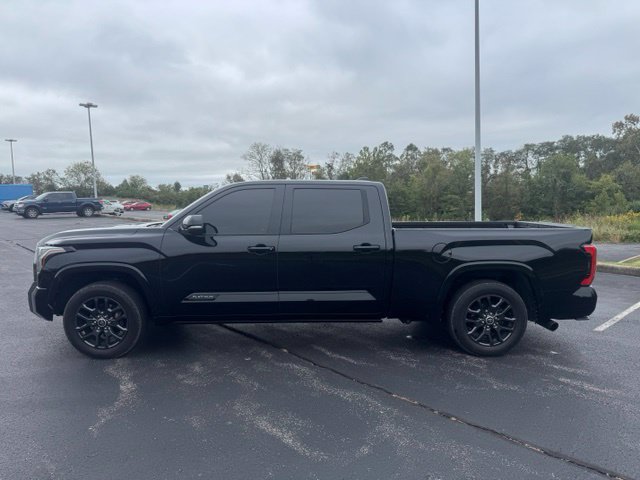 Used 2023 Toyota Tundra Platinum w/ Advanced Package AWD/4WD image 6