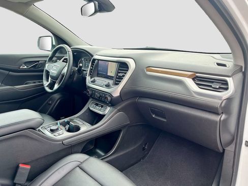 Used 2023 GMC Acadia SLT w/ Preferred Package AWD/4WD image 31
