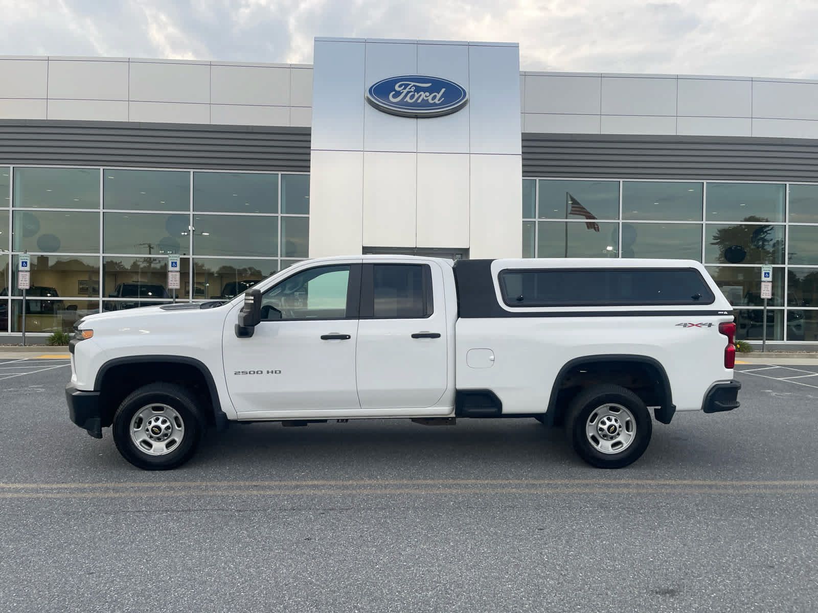 Used 2020 Chevrolet Silverado 2500 W/T w/ WT Convenience Package AWD/4WD image 1