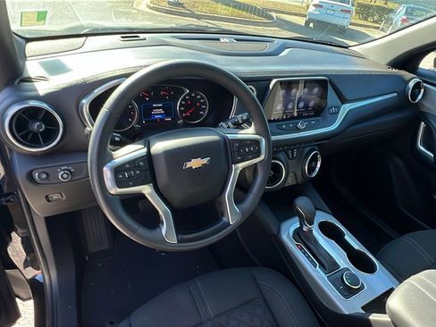 Used 2021 Chevrolet Blazer LT image 21