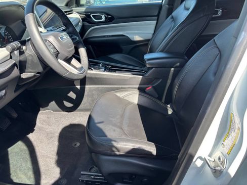 Used 2025 Jeep Compass Limited AWD/4WD image 27