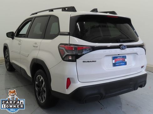 Certified 2025 Subaru Forester Premium w/ Convenience Package #1 image 8