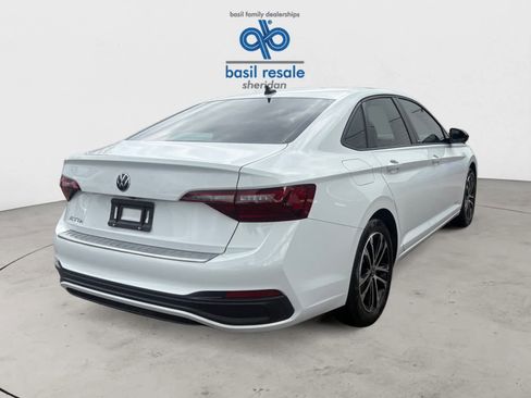 Used 2023 Volkswagen Jetta Sport FWD image 6