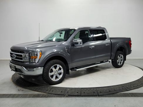 Used 2022 Ford F150 Lariat image 3