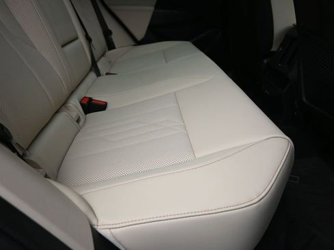 Certified 2025 BMW X3 xDrive30 w/ Convenience Package AWD/4WD image 22