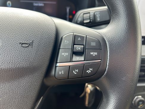 New 2025 Ford Maverick XL FWD image 43