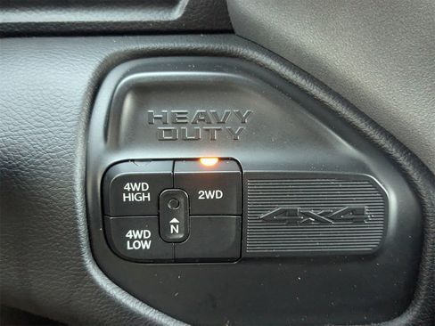 Used 2020 RAM 3500 Laramie image 25