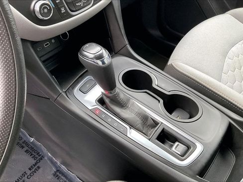 Certified 2020 Chevrolet Equinox LT image 17