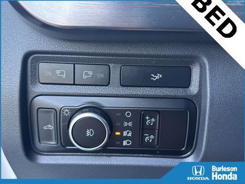 Used 2023 Ford F250 Lariat w/ FX4 Off-Road Package image 21