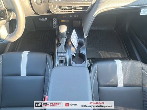 New 2026 Toyota Camry SE image 9