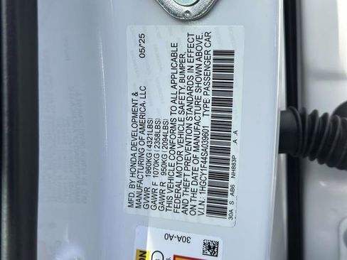 Certified 2025 Honda Accord SE image 30