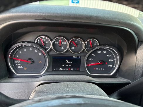 Used 2019 Chevrolet Silverado 1500 LT w/ All-Star Edition AWD/4WD image 11