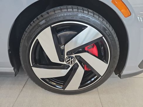 Used 2024 Volkswagen GTI S FWD image 9