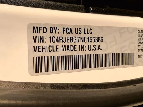 Used 2022 Jeep Grand Cherokee Limited RWD image 50